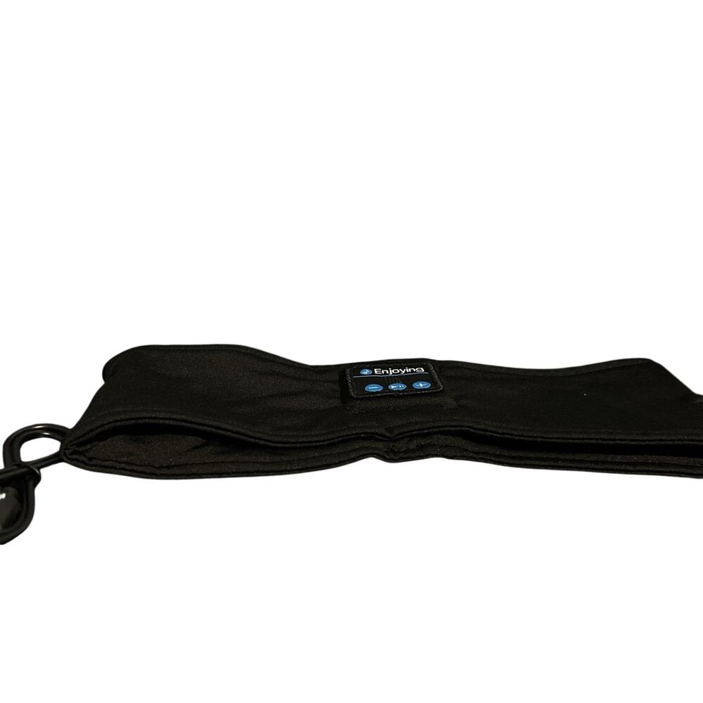 Enjoying Bluetooth Wireless Headband Headphones Sweat Absorbing Adjustable